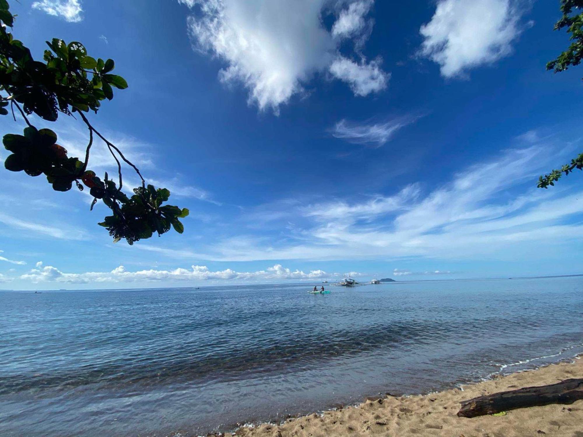 Glamping Dome Dauin Beach Resort Exterior foto
